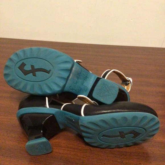 JOHN FLUEVOG MARY JANE SHOES SZ 10 - Picture 10 of 14